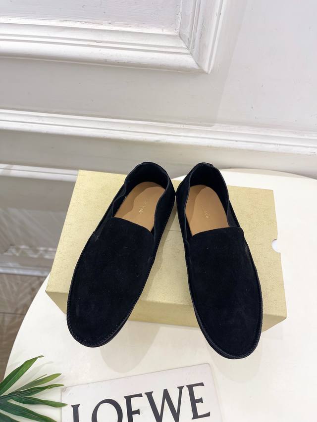 Factory price Pp: Chanel dad shoes, 2025 top-level casual sports shoes This clas