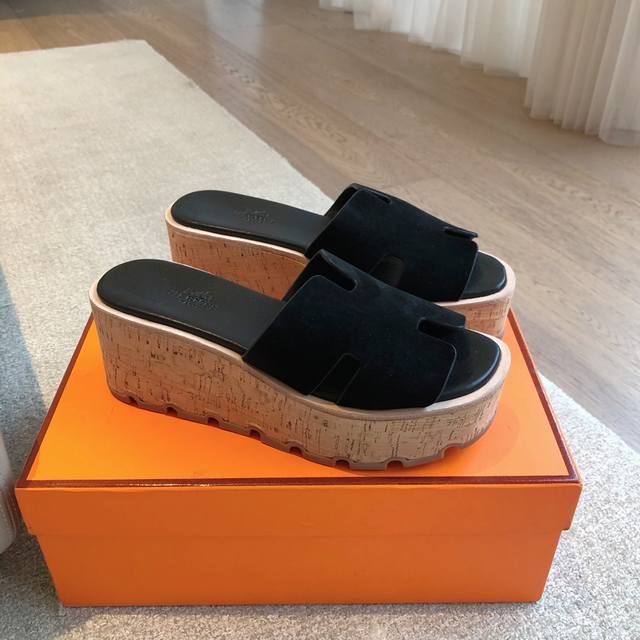 Factory price Pp: Chanel dad shoes, 2025 counter top casual sports shoes This cl