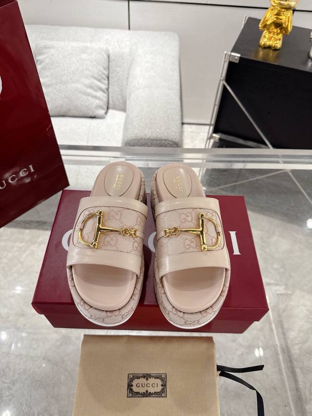 Price: , Ssdior Dior shell head casual white shoes latest letter stripe version