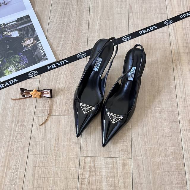 Price: Hermes New Kelly Buckle Sandals Muller Shoes Women's Flat Closed Toe Slip