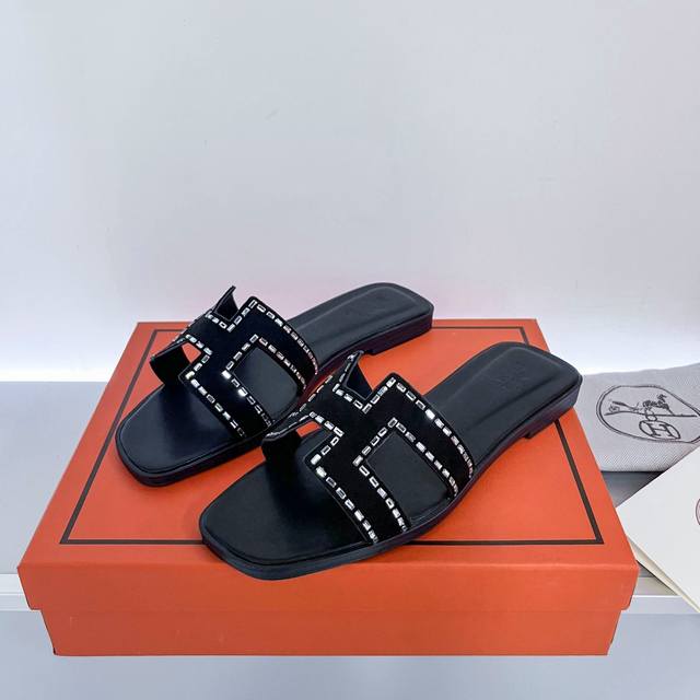 Chanel bowling ball Simple and versatile, high value First choice for daily outi