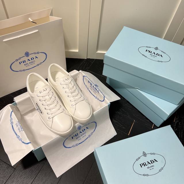 rush price: thick-soled leather Chan*L early spring new king bomb big toe shoes