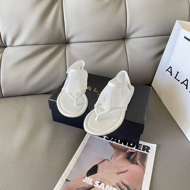 Price: ## Chanel Nezha graffiti dad shoes, ignite your trendy attitude! **"My de