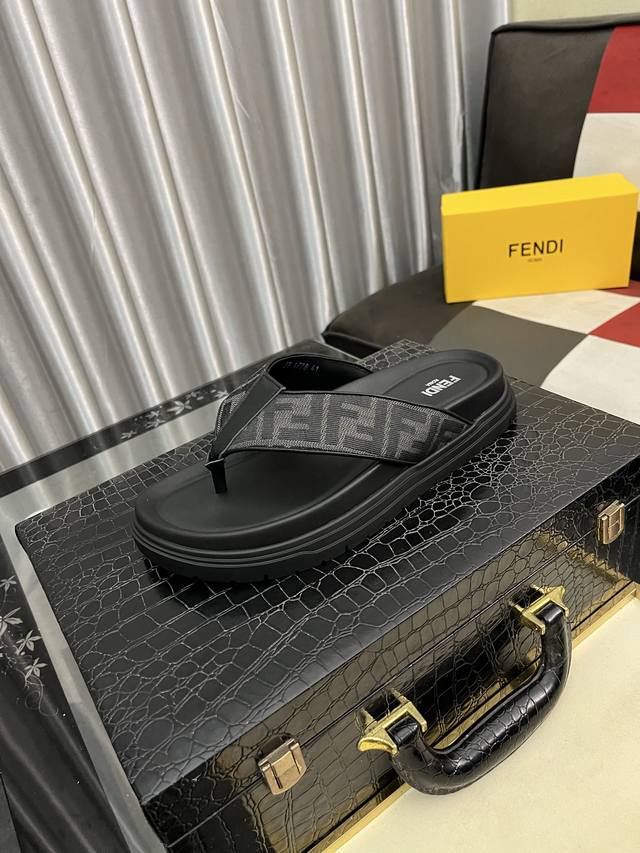 Factory Price Pp: Fendi's top purchasing agent, Fendi Street God Spring and Summ