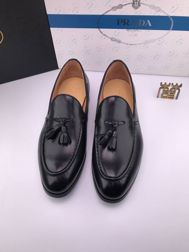 Prad* Calfskin wooden heel European version formal leather shoes Grain calfskin
