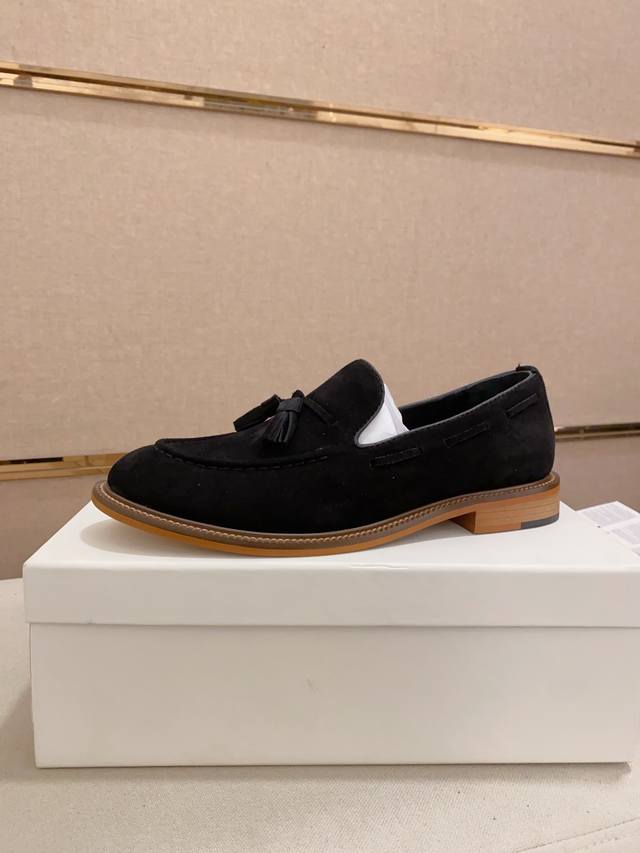 Factory P Price Brunello Cucinelli This pair of leather shoes is made of high-me