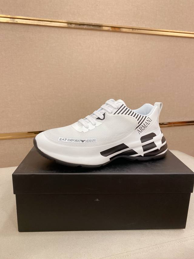 Factory P price Armani new models are on sale at the same time in the counter, t