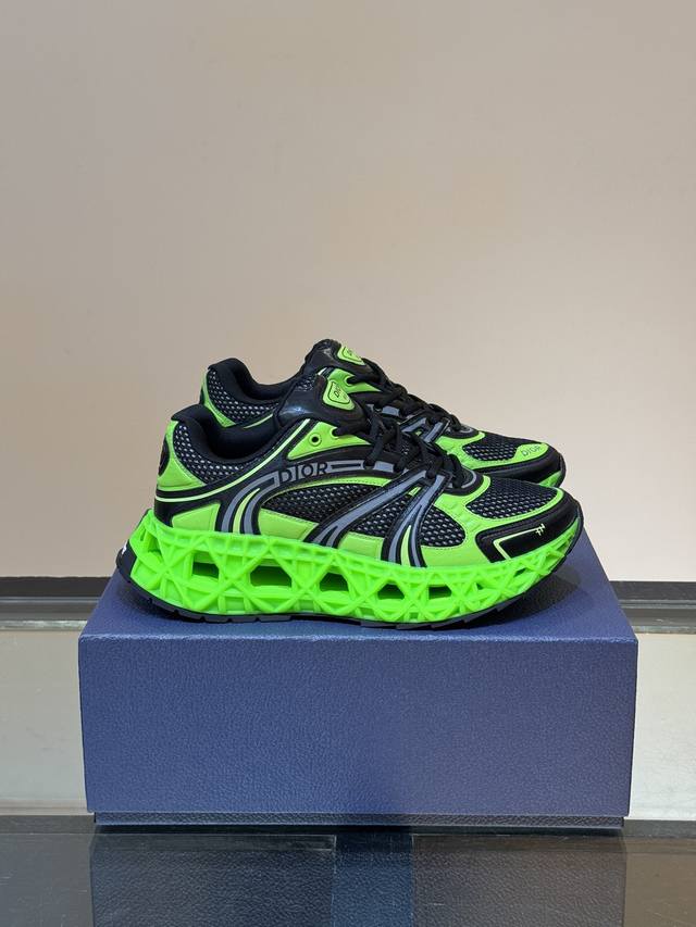Dior* Kawa Dior co-branded 2025Ss casual sports shoes, reinterpreting running sh