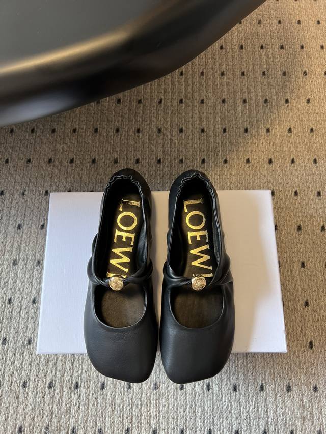 Factory P price women's clothing women's shoes sports original Loewe 25Ss super