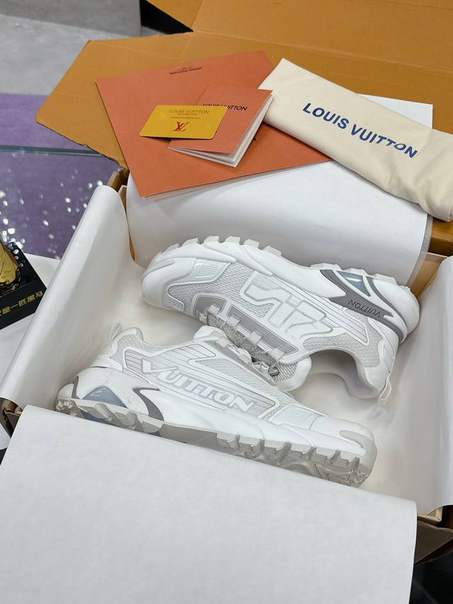 Factory P Price P: Top version Lv Louis Vuitton L home runner tatic series thick