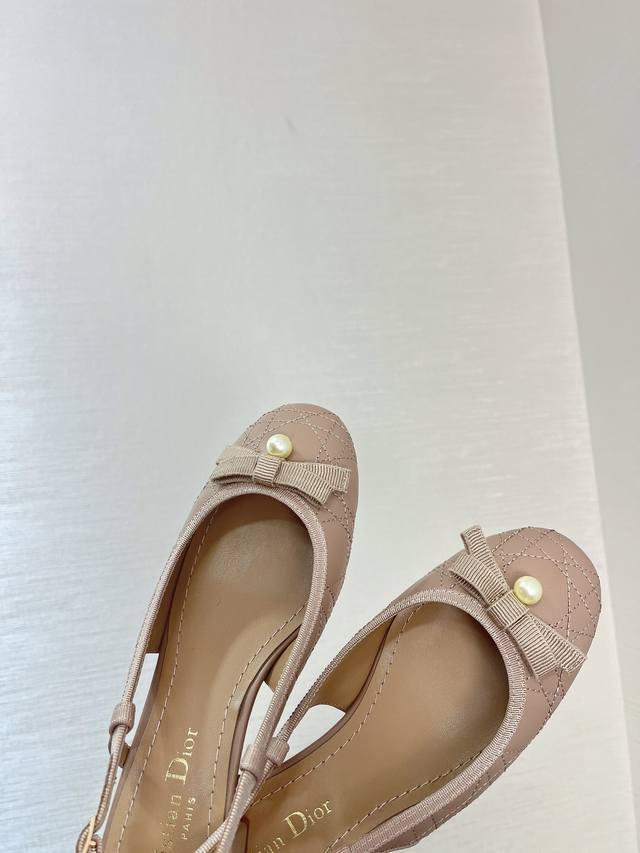 New to the Cruise 2025 Ready-to-Wear collection, the Dior Ballet slingback pumps