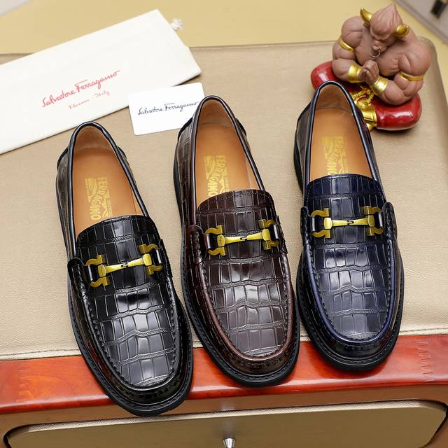 Factory Price Ferragamo Ferragamo top men's business leather shoes are the origi