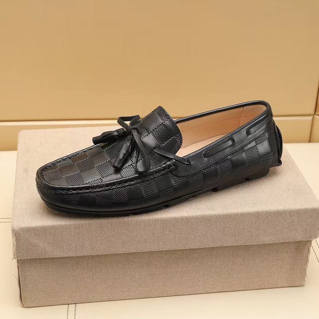 Factory P price Lv Louis Vuitton top-grade men's shoes are copied from the offic