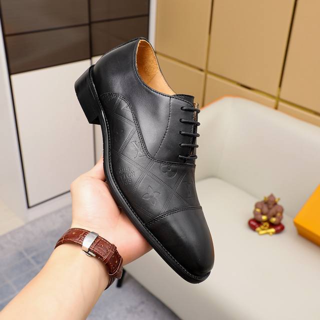 Factory P price Louis Vuitton new men's casual business leather shoes are copied