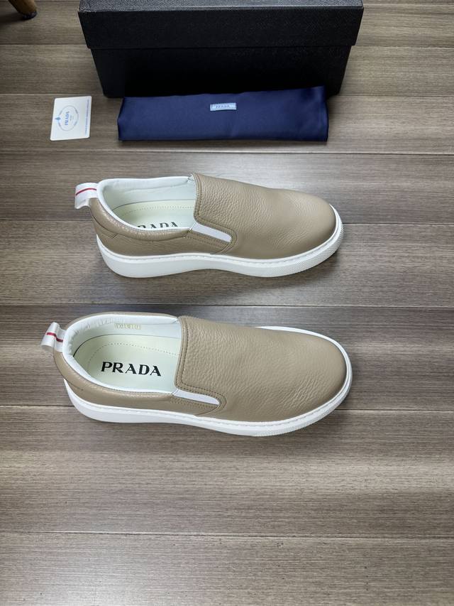 Pra** Prada -High-end quality original -Upper: imported tumbled calfskin, elasti