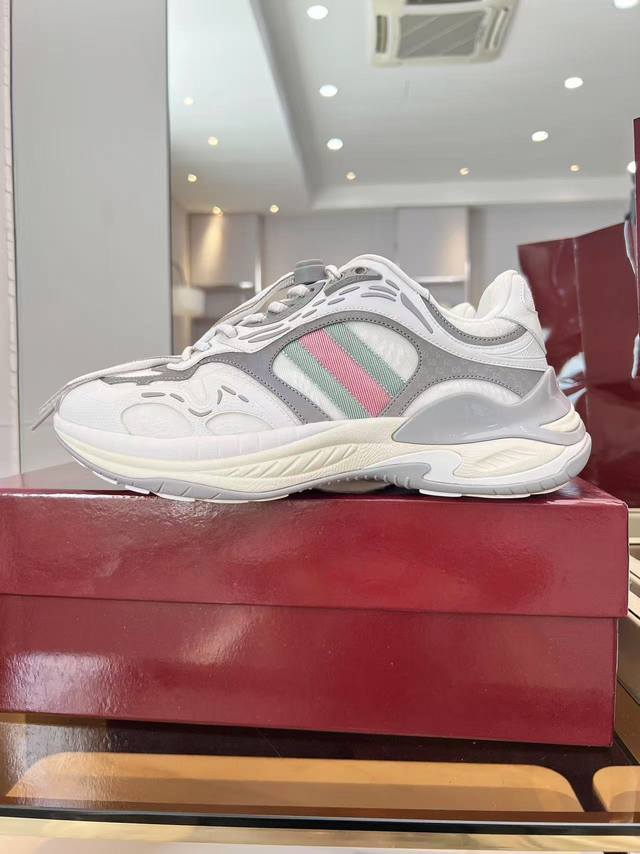 Factory price P Gucci 2.0 sneakers reinterpret the brand's iconic striped ribbon