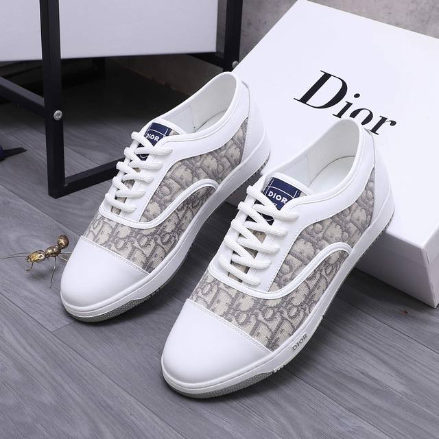 Product brand: Dior casual shoes Standard size: 38-44 Product material: Selected