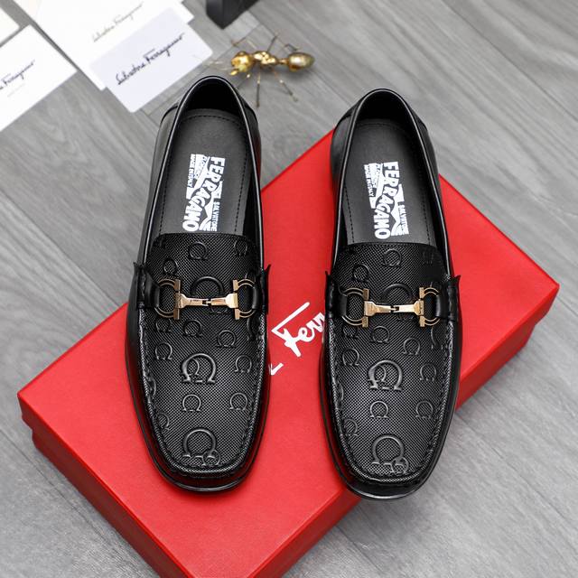 Product brand: Ferragamo Ferragamo dress shoes Size: 38-45 Product material: Sel