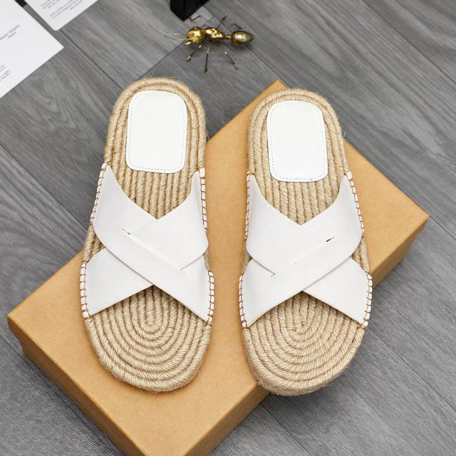 Product trademark: Ermenegildo Zegna slippers Standard size: 38-46 Product mater