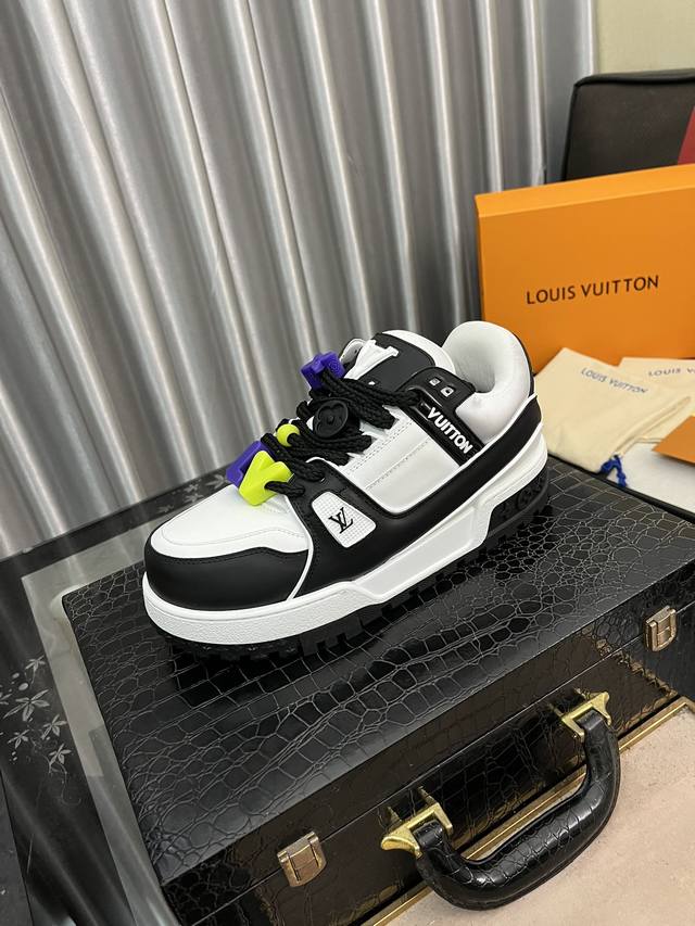 Factory Price Pp: Lv Pangding European Limited Order Purchasing Quality Couple M