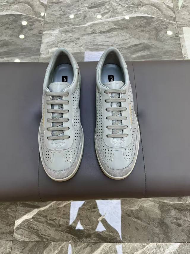 Price: Dg Men's Calfskin Sneakers Portofino Yacht Shoes, simple and versatile de