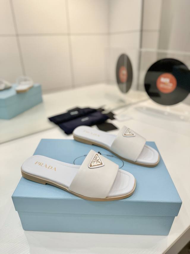 Factory P Price Prada Woven Slippers New Spring/Summer Modern lines and original