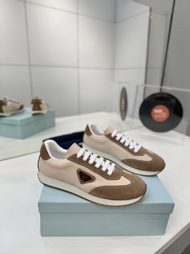 Factory P price men's plus 10 fire top version Prada counters are launched simul