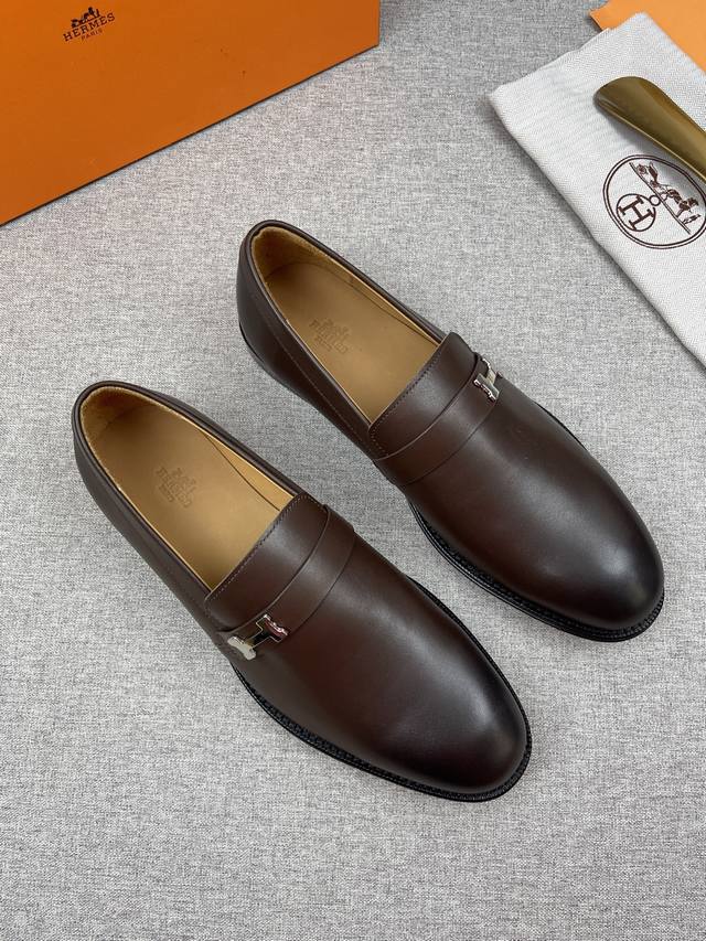 New product from H Herme* Giovanni loafers are made of imported cowhide. Highly