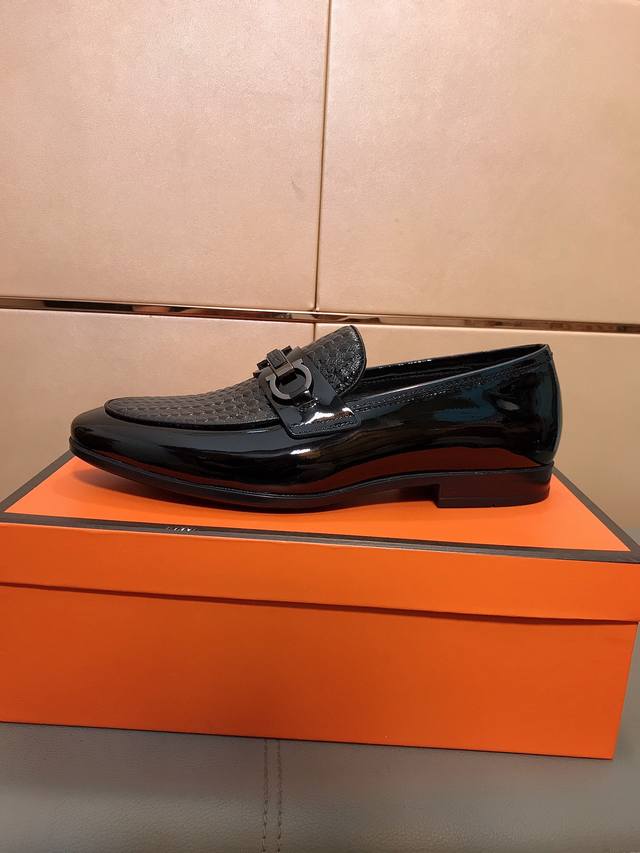 Factory Price P Salvatore Ferragamo new men's classic casual leather shoes, high