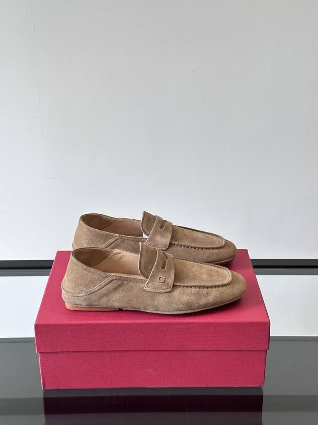Ferragam new men's driving shoes, made of imported cowhide, visible texture, hea