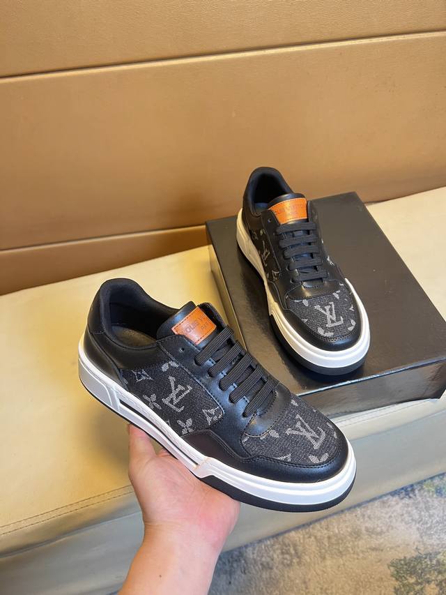 P Louis Vuitton top purchasing agent for men 2025Hk counter simultaneous sale. S