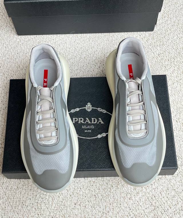 Prada's latest spring and summer lace-up men's shoes have arrived in three color
