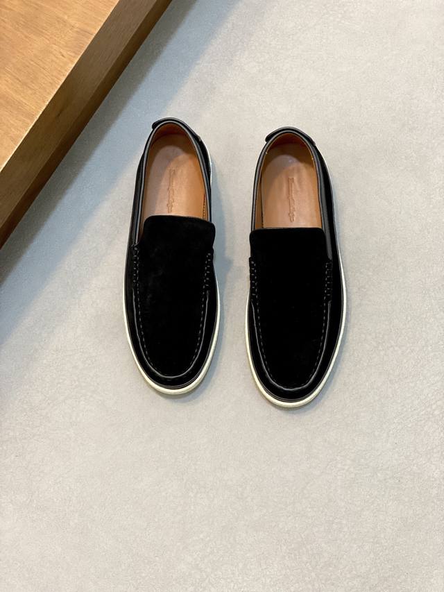 Ermenegildo Zegna's new Garonne Flex is a rare slip-on shoe. Made of imported co