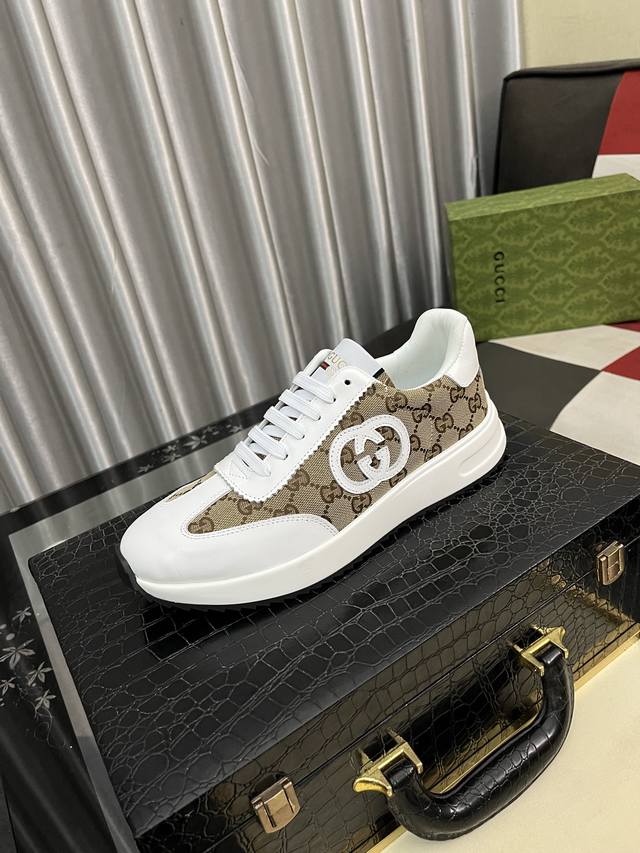 Factory Price: Gucci! Fashionable men's shoes, uppers made of Italian imported c