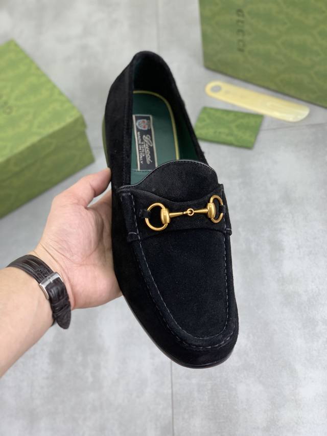 Factory Price Men's Shoes Sports Original Water-dyed Cow Lining Gucci High-end M