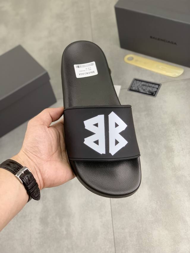 factory price men's men's sports shoes original Balenciaga new casual slippers,
