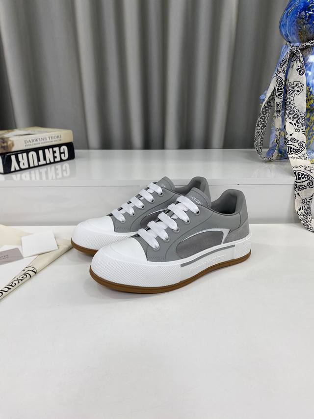 Factory P price women's clothing and women's sports shoes original single Mc Que