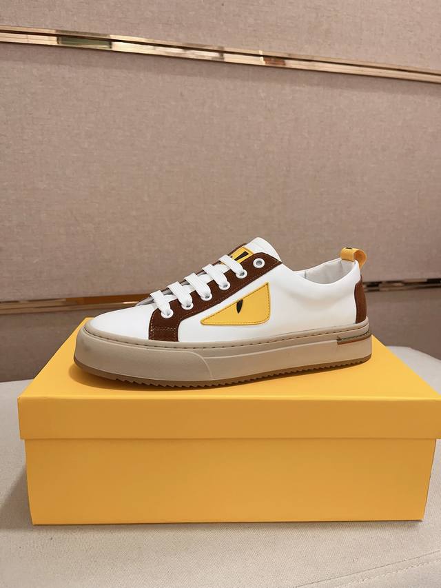 Factory price men's sports shoes original Fendi Fendi men's latest casual shoes!