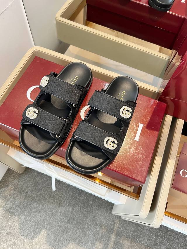 Gucci 2025 summer new slippers, Velcro design suitable for all foot shapes, doub