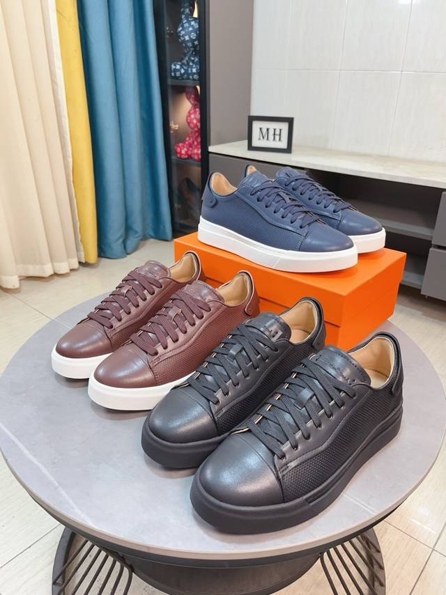 Factory Price P Santoni Italian men's calfskin casual sneakers shipped! Each pai
