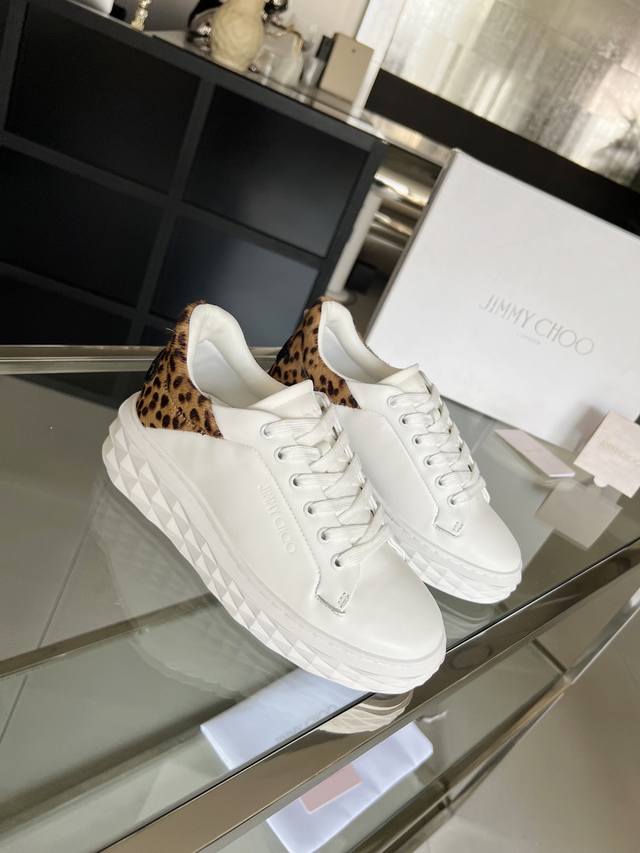 Jimmy Choo Women's Size: 34-41 Authentic size 34.41 Customized and non-refundabl