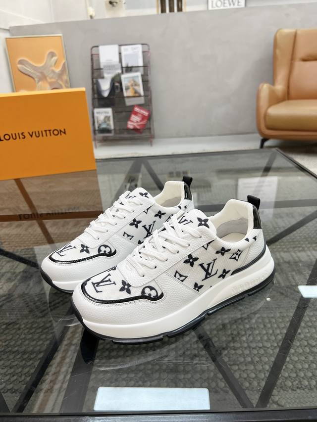 L Top-level street-blasting male sports shoes are coming. The counters are on sa