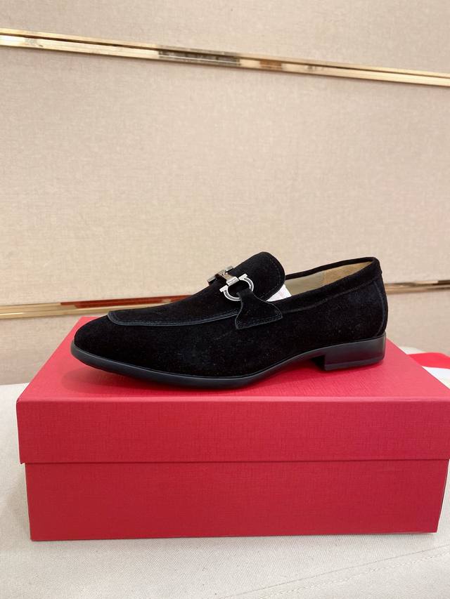 Factory P price high-end quality Ferragamo new official website men's slip-on sh