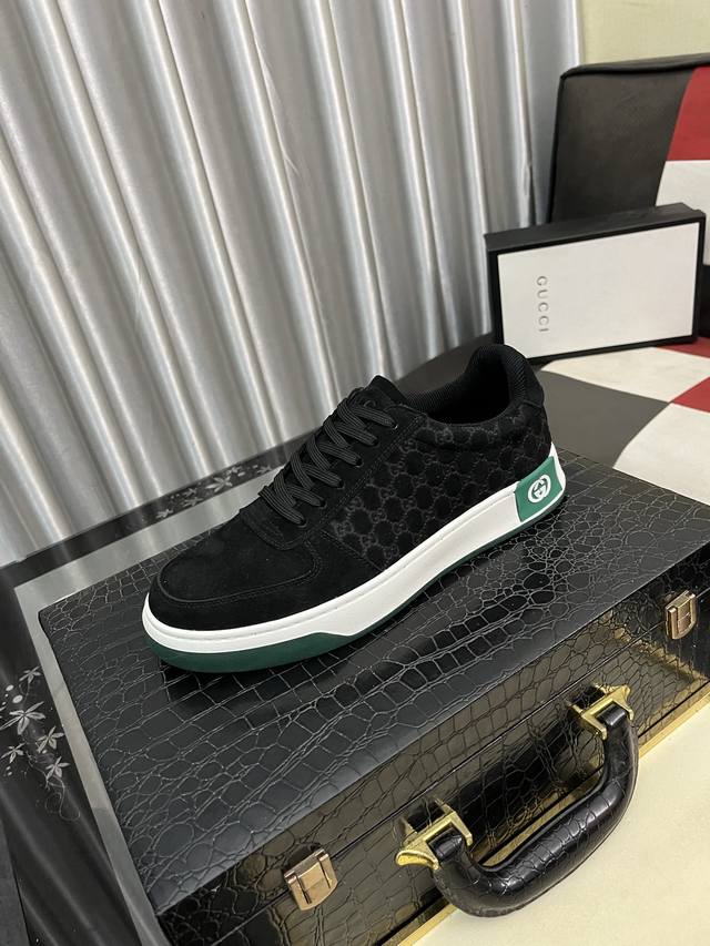 Factory Price: Gucci! Fashionable men's shoes, uppers made of Italian imported c