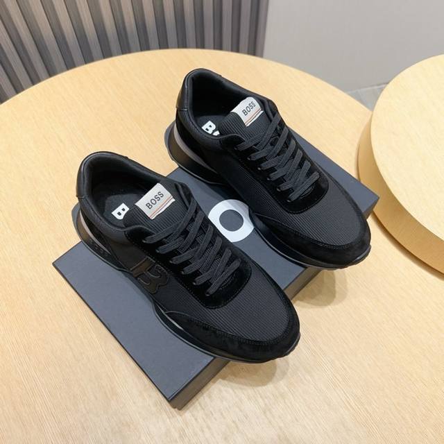 Factory P Boss new men's sports shoes, well-known sports brand, new models are l