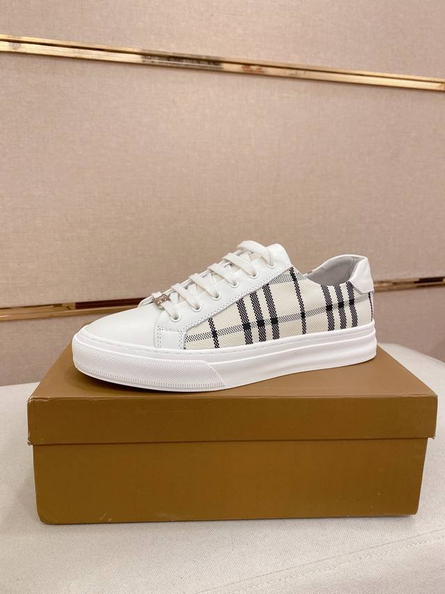 Factory P price is synchronized with Burberry. Burberry's top purchasing agent i