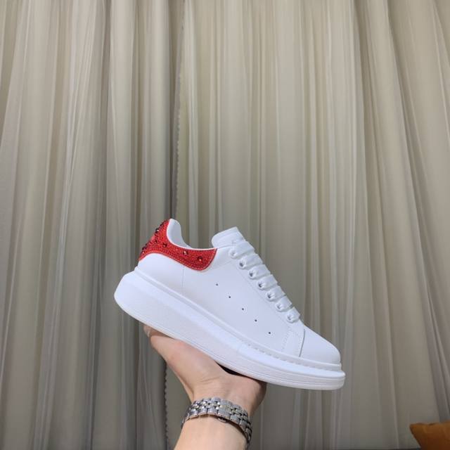 Professional McQueen factory P. Top version. Couple's model: Alexander Mcqueen h
