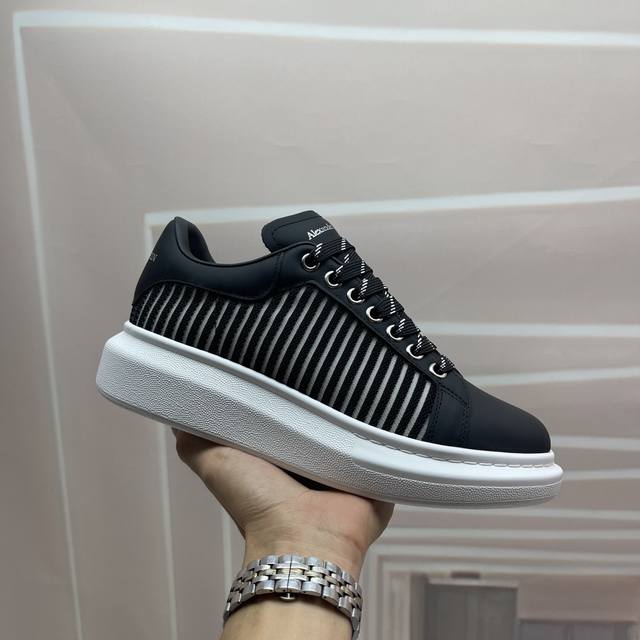 Professional McQueen factory P. Top version. Couples' style: Alexander Mcqueen h