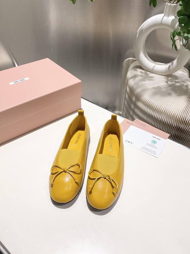 Factory Miu Miu 2025 Spring Show New Slip-on Lazy Mary Jane Ballet Flats Officia