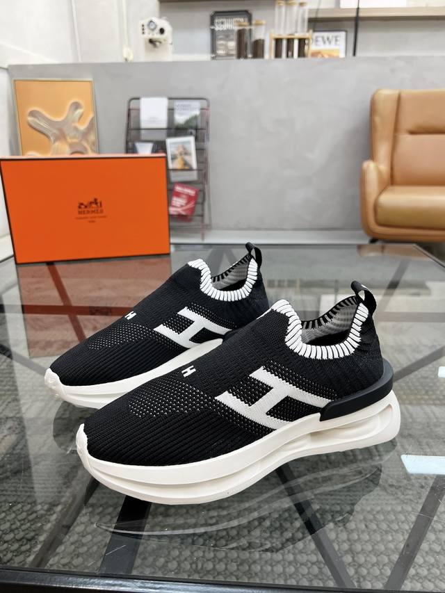 H Top purchasing agent love street male god new product is coming, super popular